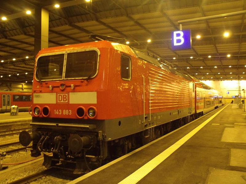 143 883 - mit S-Bahn Dresden - in Chemnitz Hbf
