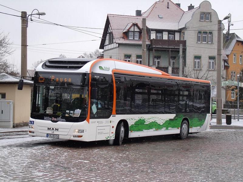 MAN Lion´s City - Hybrid - PIR MB 916 - in Dresden-Bhlau, Ullersdorfer Platz