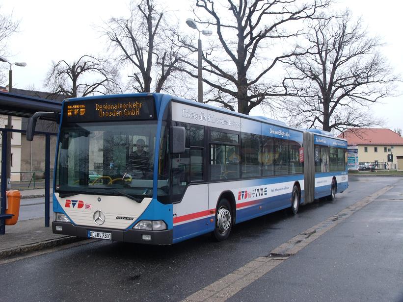 MB 0 530 G - DD RV 7301 - (Wagen 7301) - in Radeburg, Busbahnhof (29.Mrz 2012)